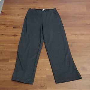 Black Wide-Leg Pants With Pockets